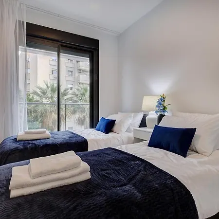 Cozy Flat In *